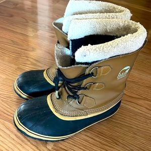 SOREL winter boots US size 6 boys